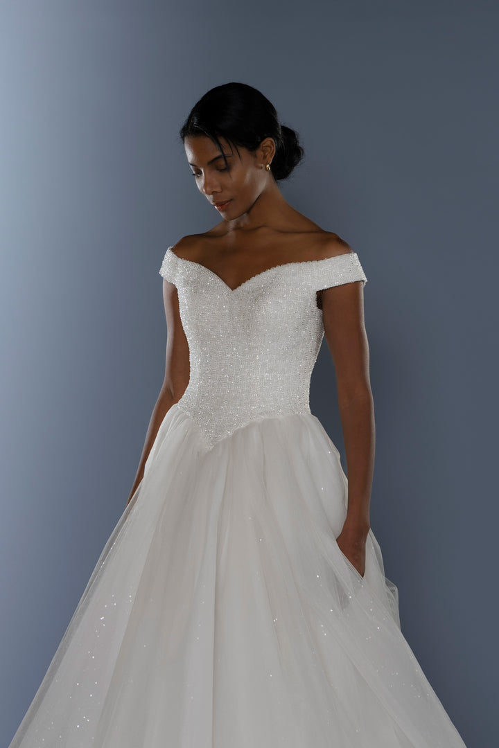 Wedding Gown A-line Moloty A129