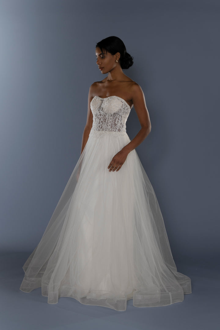 Wedding Gown A-line Moloty A131
