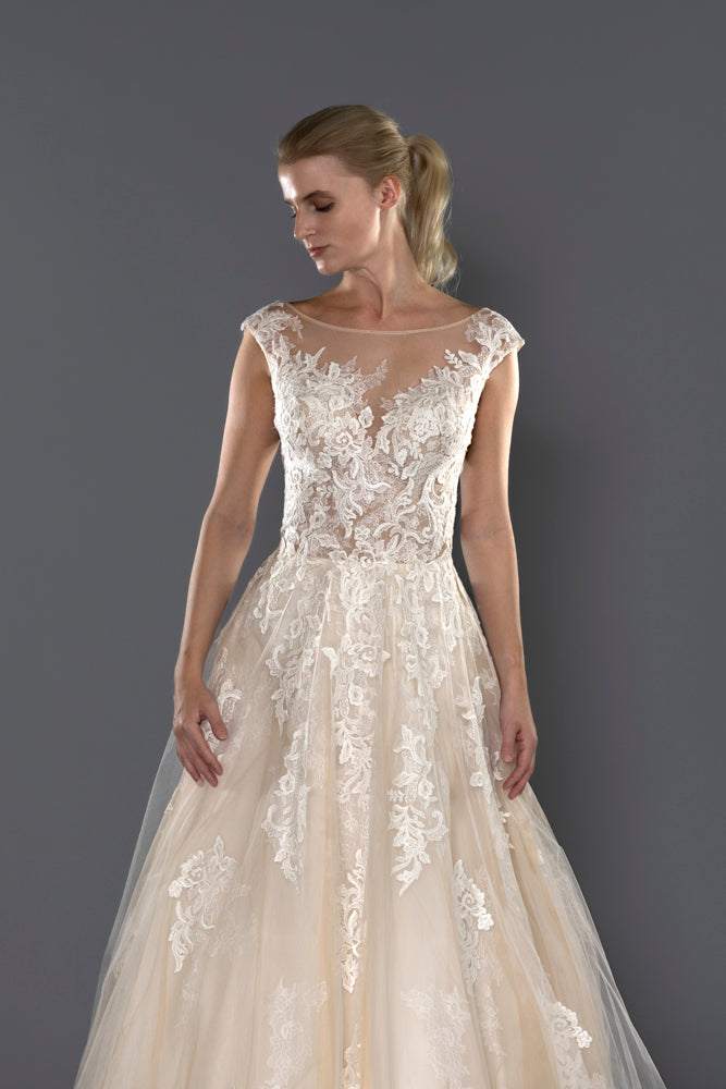 Wedding Gown A-line Ballgown Moloty A184