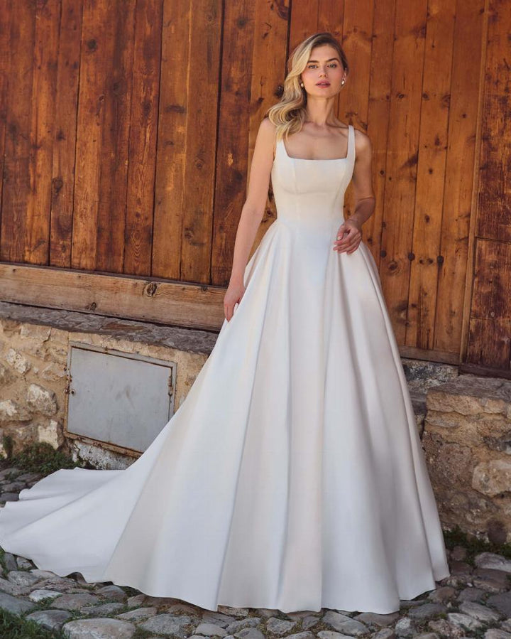 Wedding Gown A-line Calla Blanche Cailin LA25111