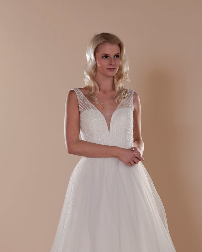 Wedding Gown A-line Moloty A204