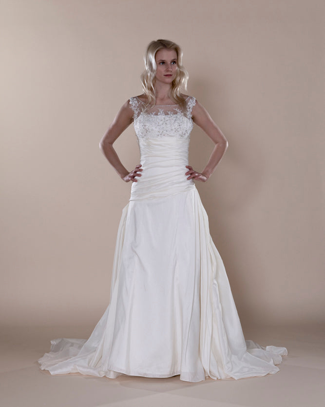 Wedding Gown A-line Moloty A258