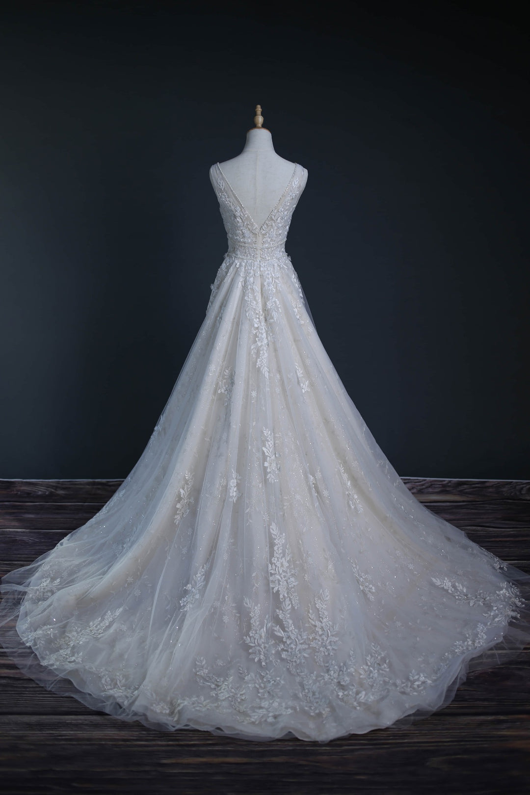 Wedding Gown A-line Moloty A005