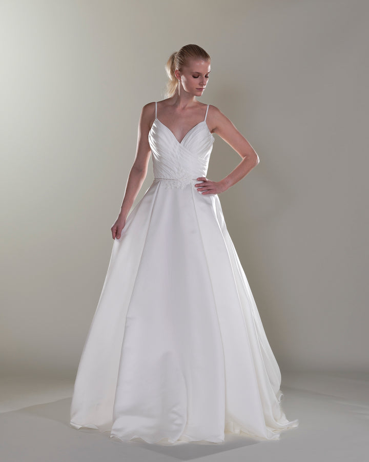 Wedding Gown A-line Moloty 207
