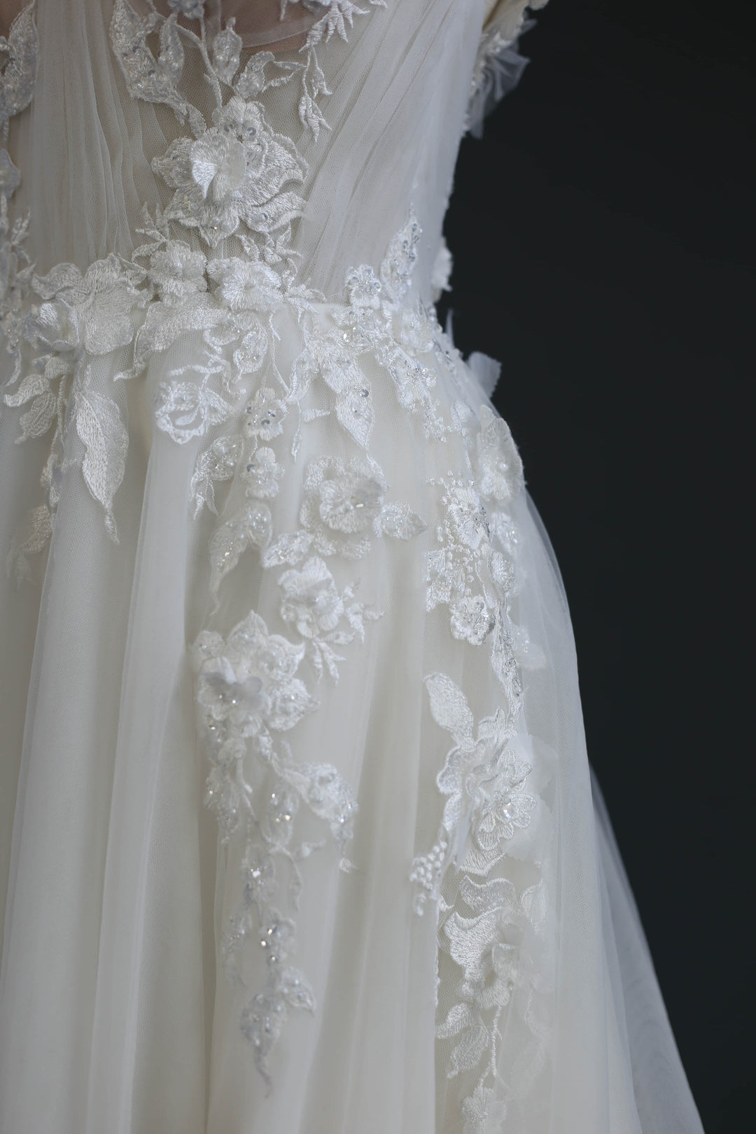 Wedding Gown A-line Moloty A003
