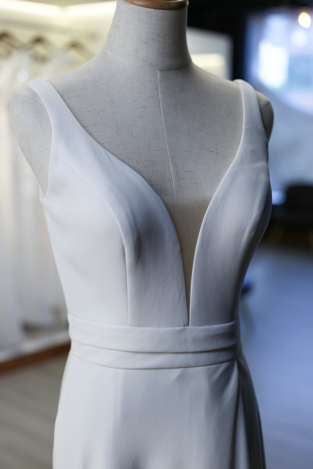 Wedding Gown A-line Moloty A011