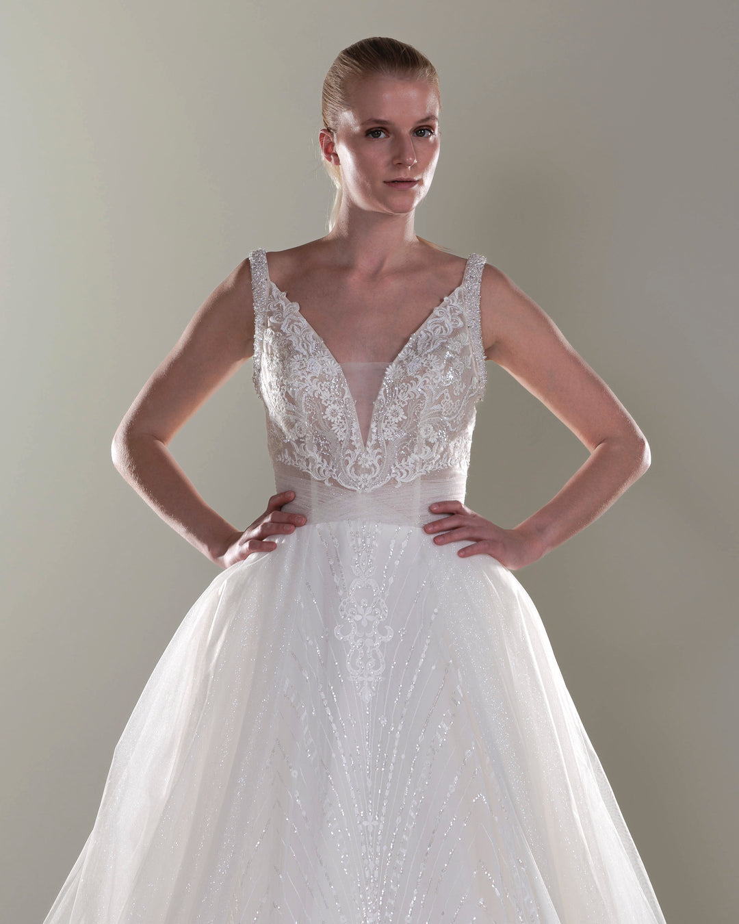 Wedding Gown A-line Moloty A115