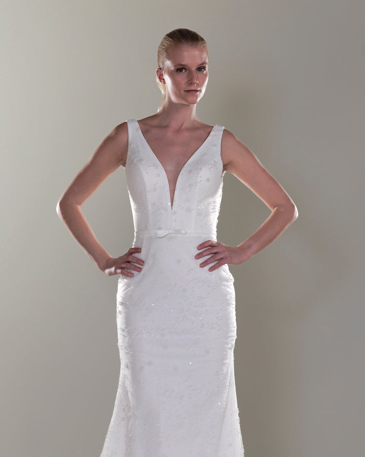 Wedding Gown Fit & Flare Moloty A116