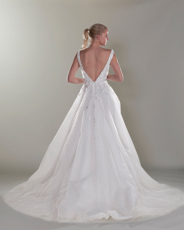 Wedding Gown A-line Moloty A119