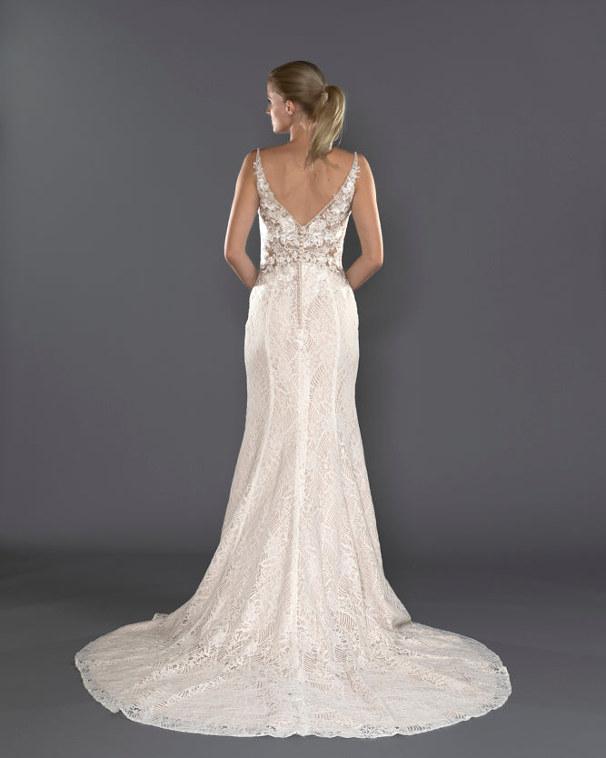 Wedding Gown Fit & Flare Moloty A164