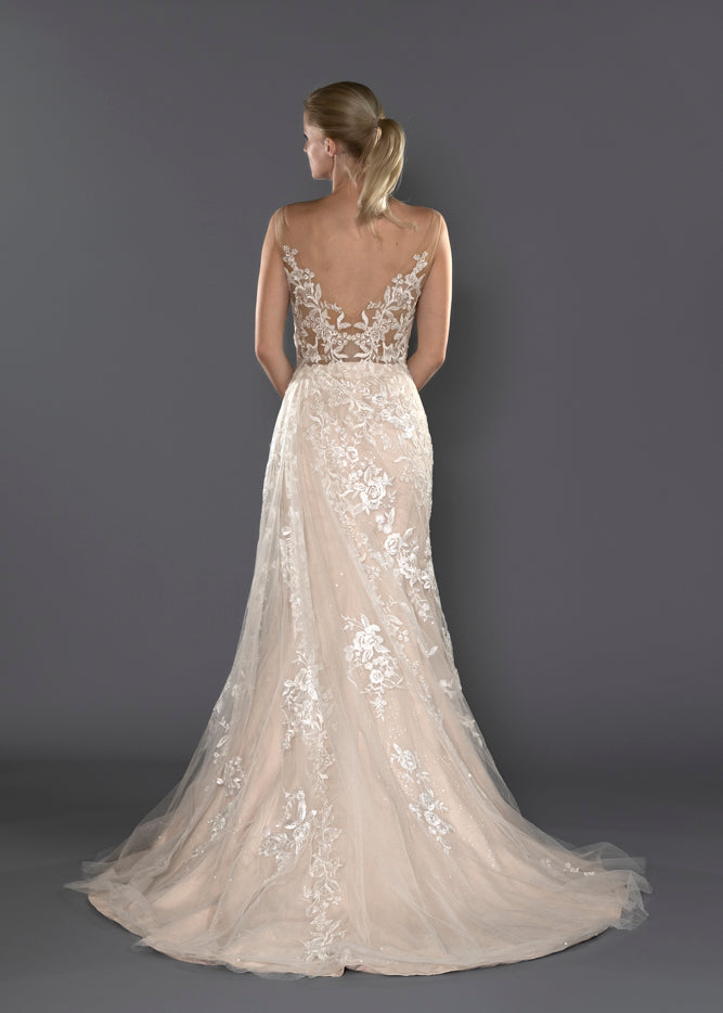 Wedding Gown Fit & flare V-neckline Moloty A168