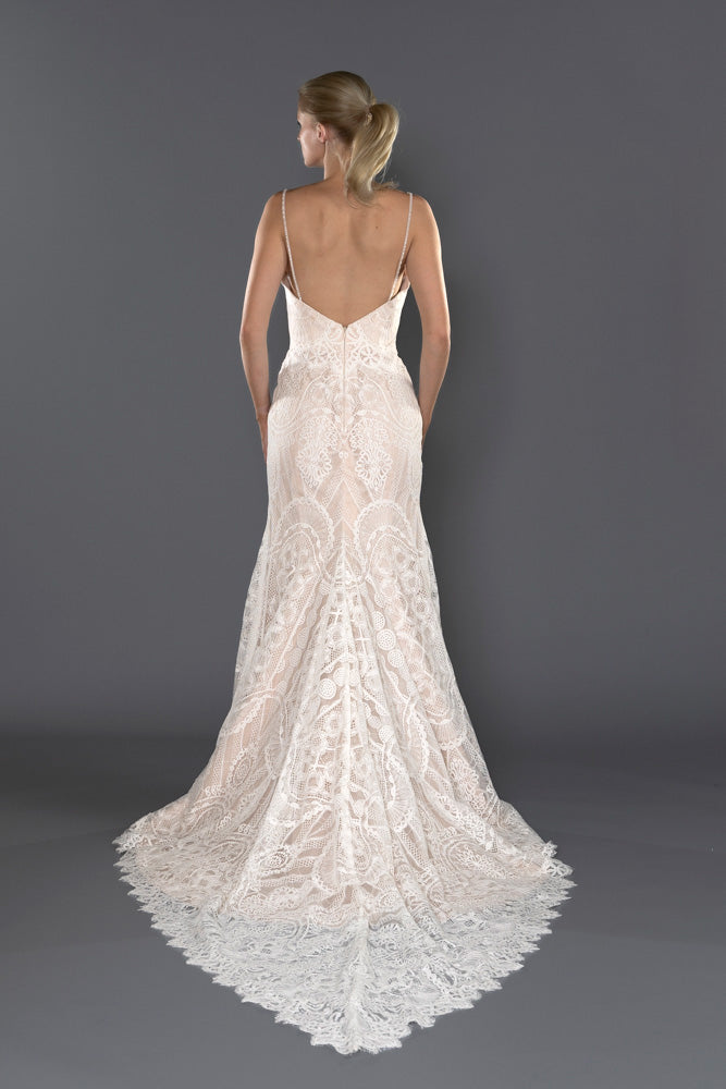 Wedding Gown Fit & Flare Moloty A172