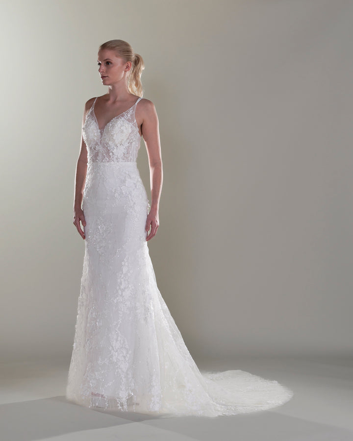 Wedding Gown Fit & Flare Moloty 204