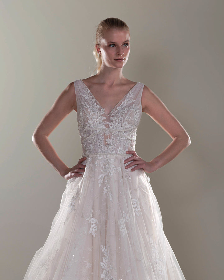 Wedding Gown A-line Moloty A005