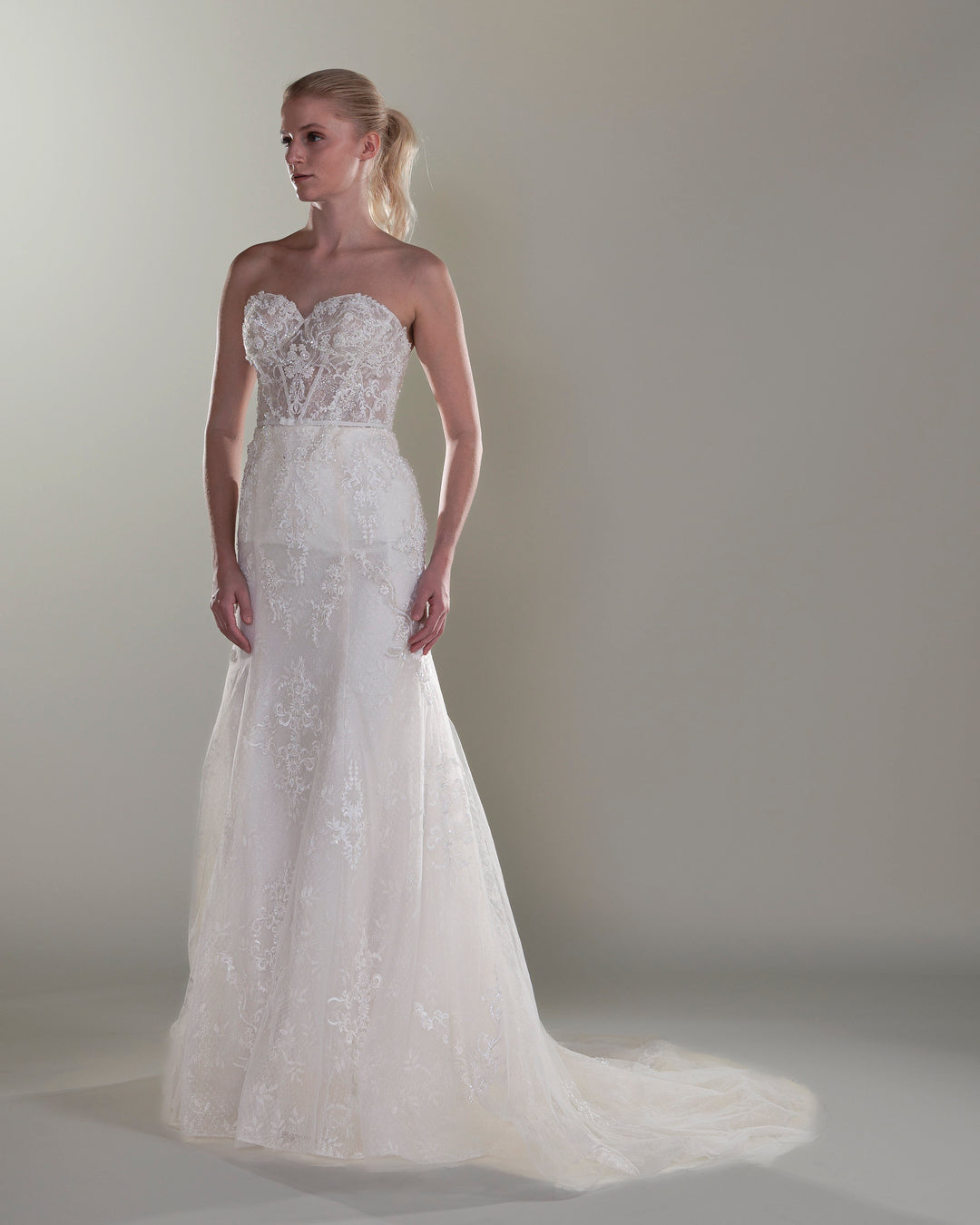 Wedding Gown Sheath Moloty A006