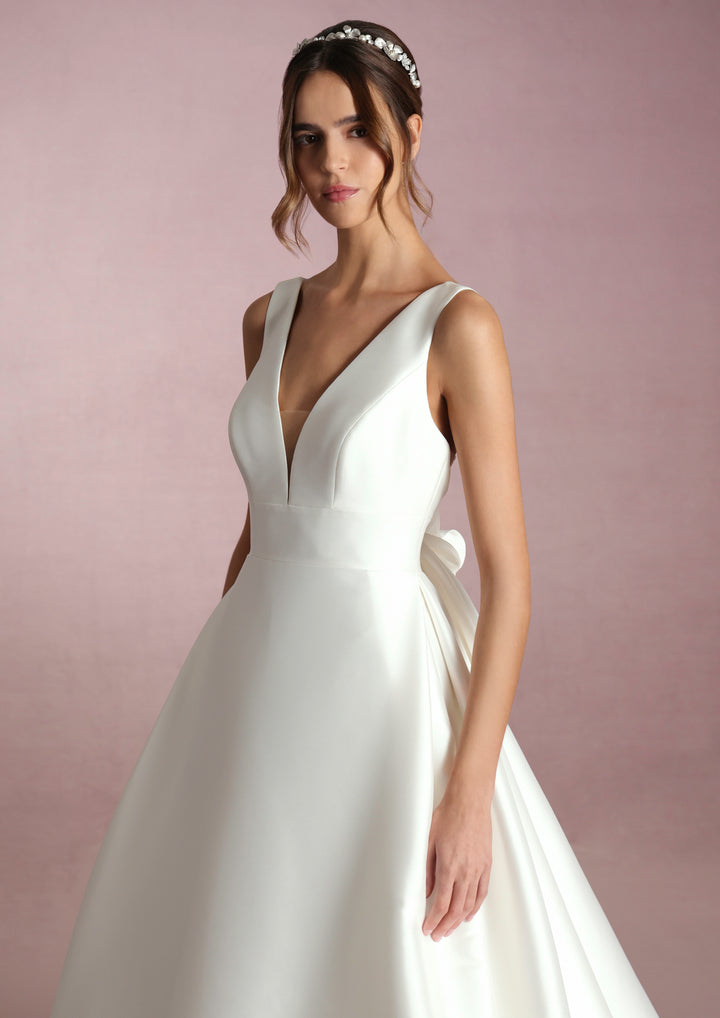 Wedding Gown A-line Pronovias IKEBANA