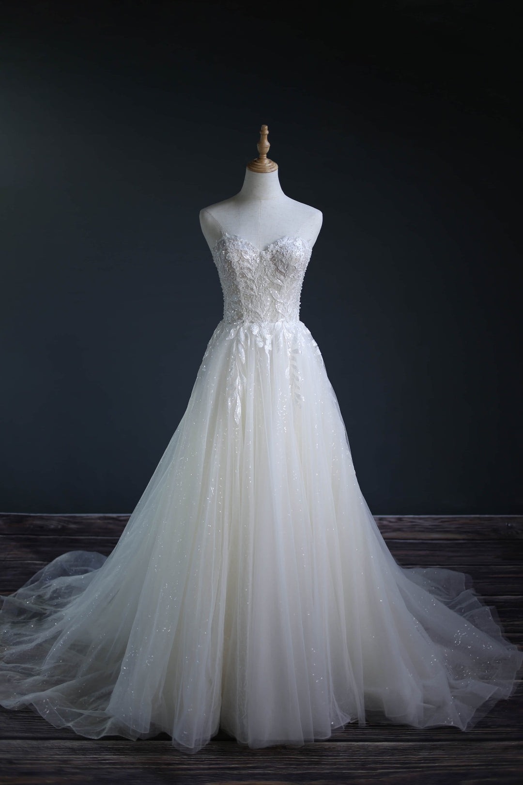 Wedding Gown A-line Ballgown Moloty A008