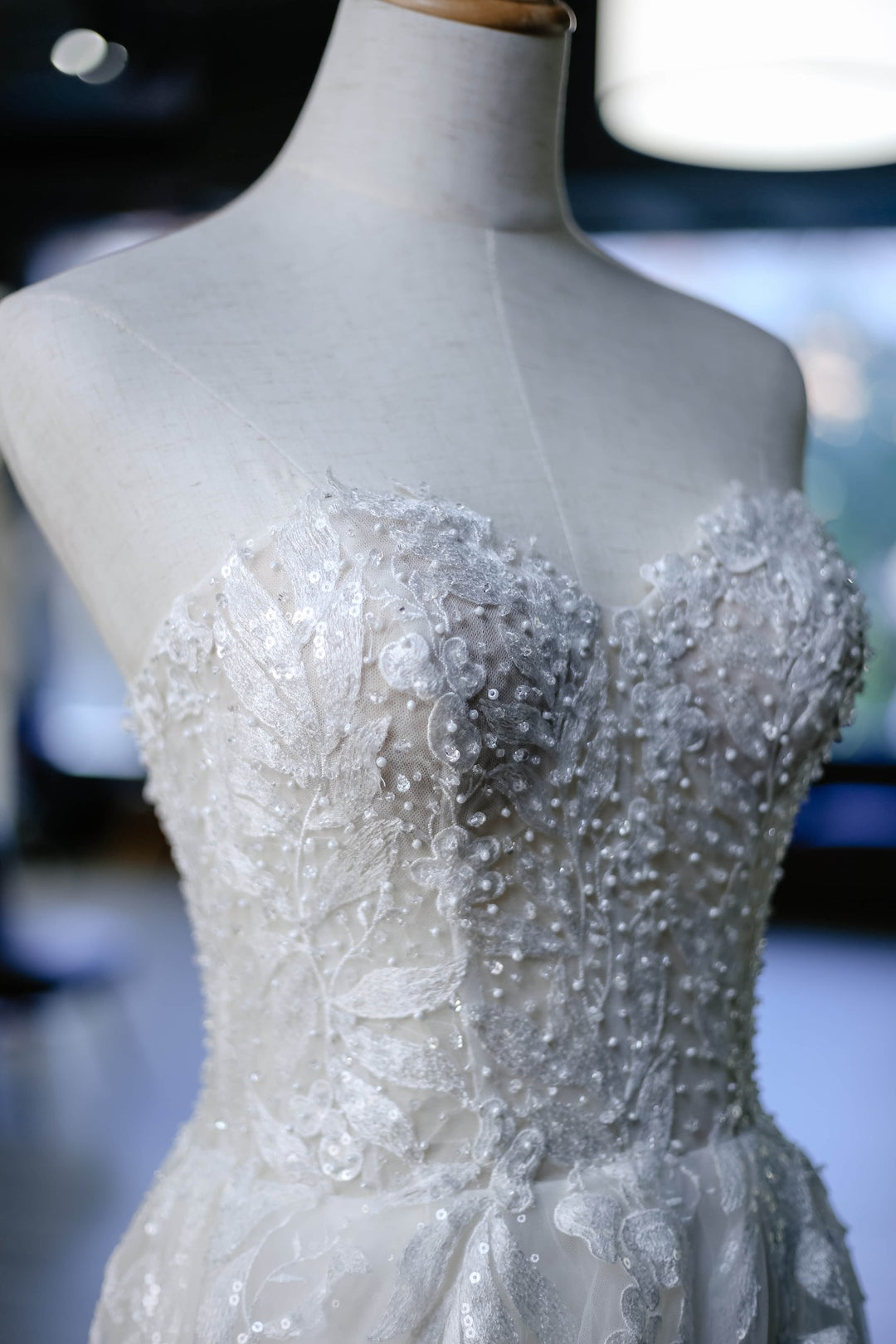 Wedding Gown A-line Ballgown Moloty A008