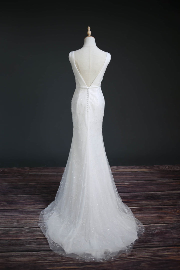 Wedding Gown Fit & Flare Moloty A116