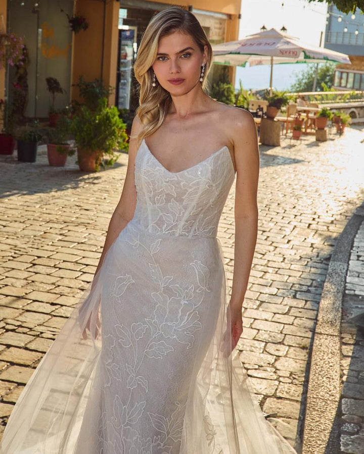 Wedding Gown Fit & Flare Calla Blanche Emilia LA25112