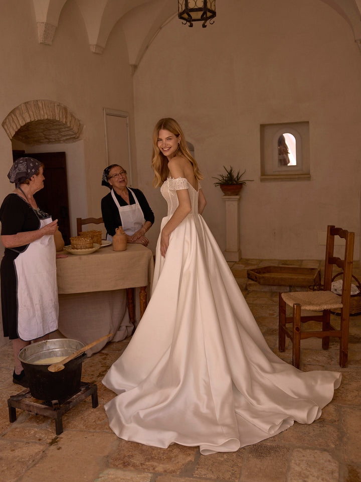Wedding Gown A-line RICCA SPOSA Marisa
