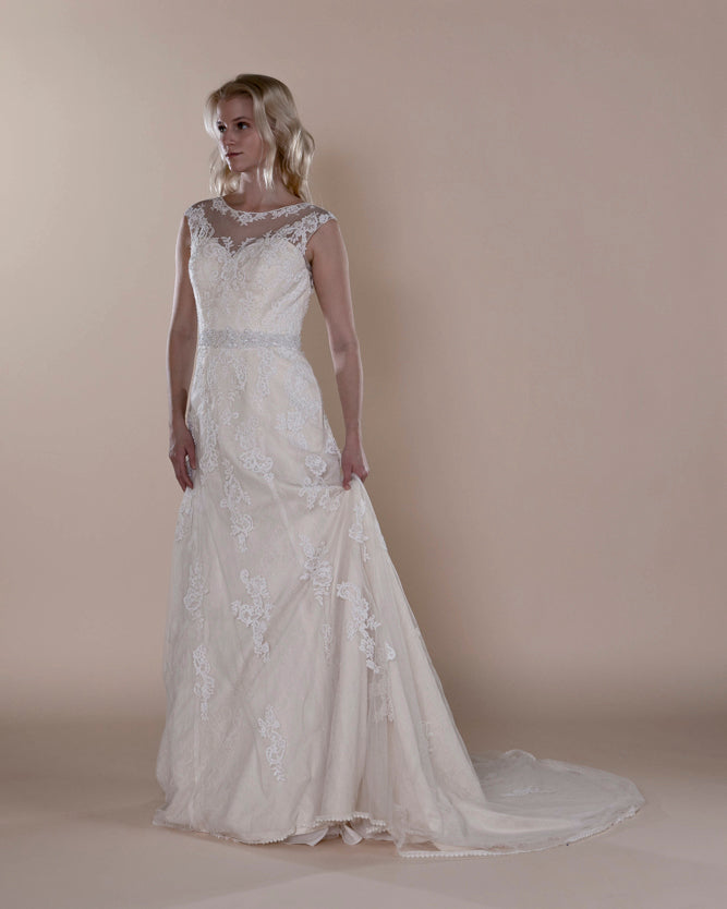 Wedding Gown A-line Moloty A244