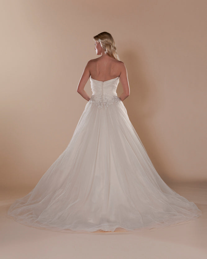 Wedding Gown A-line Ballgown Moloty A211