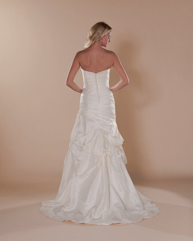 Wedding Gown A-line Moloty A216