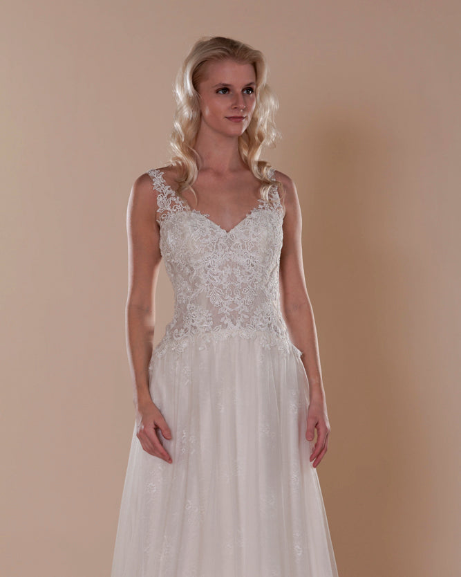 Wedding Gown A-line Moloty A222