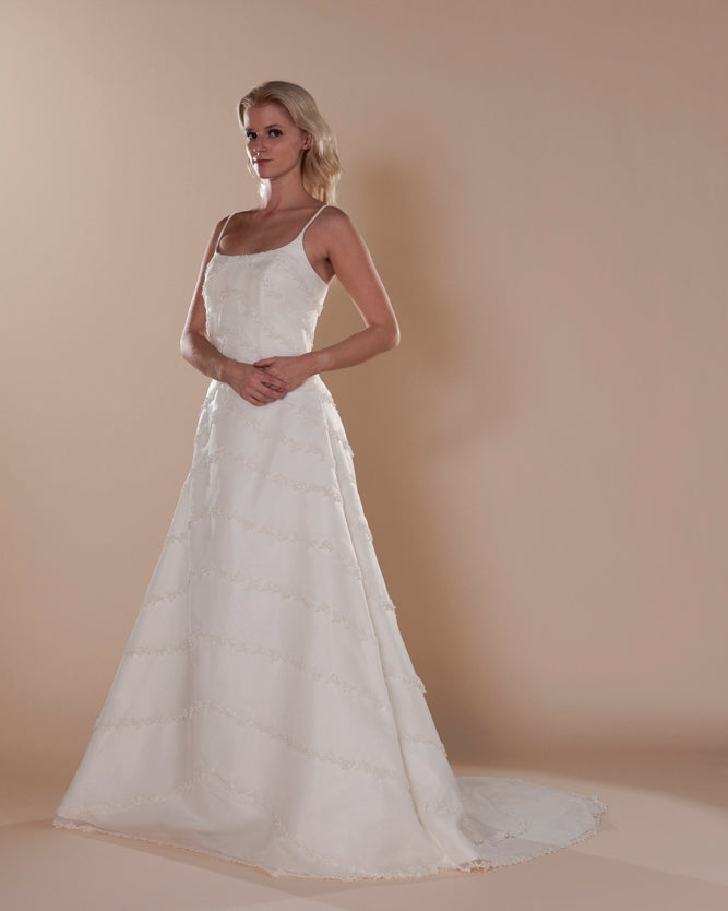 Wedding Gown A-line Moloty A230