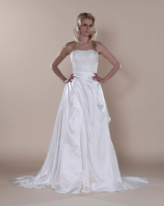 Wedding Gown A-line Moloty A248