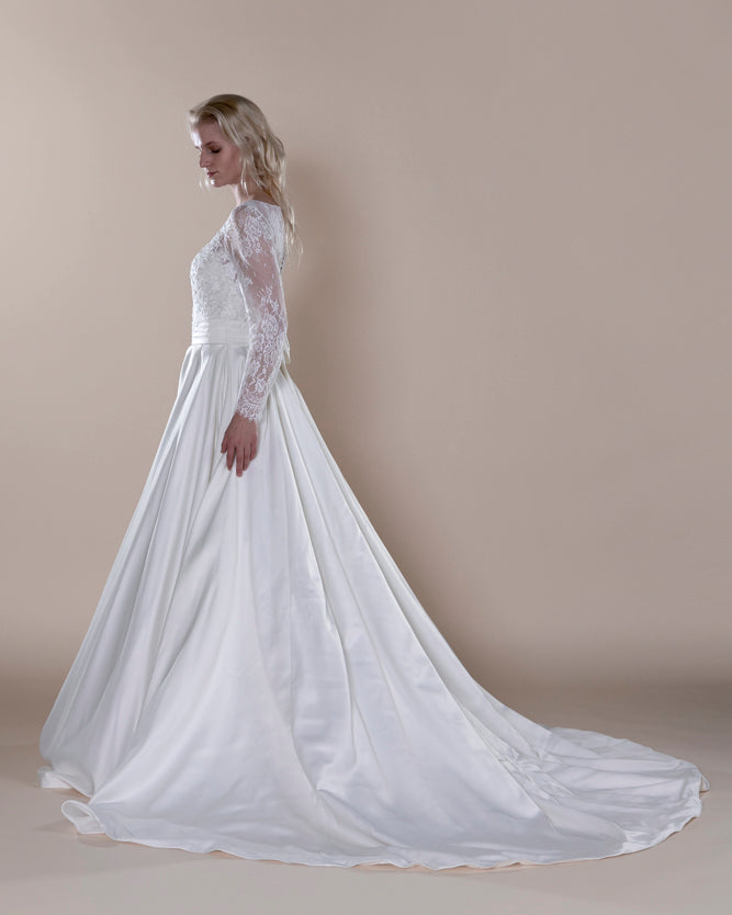 Wedding Gown A-line Ballgown Moloty A251