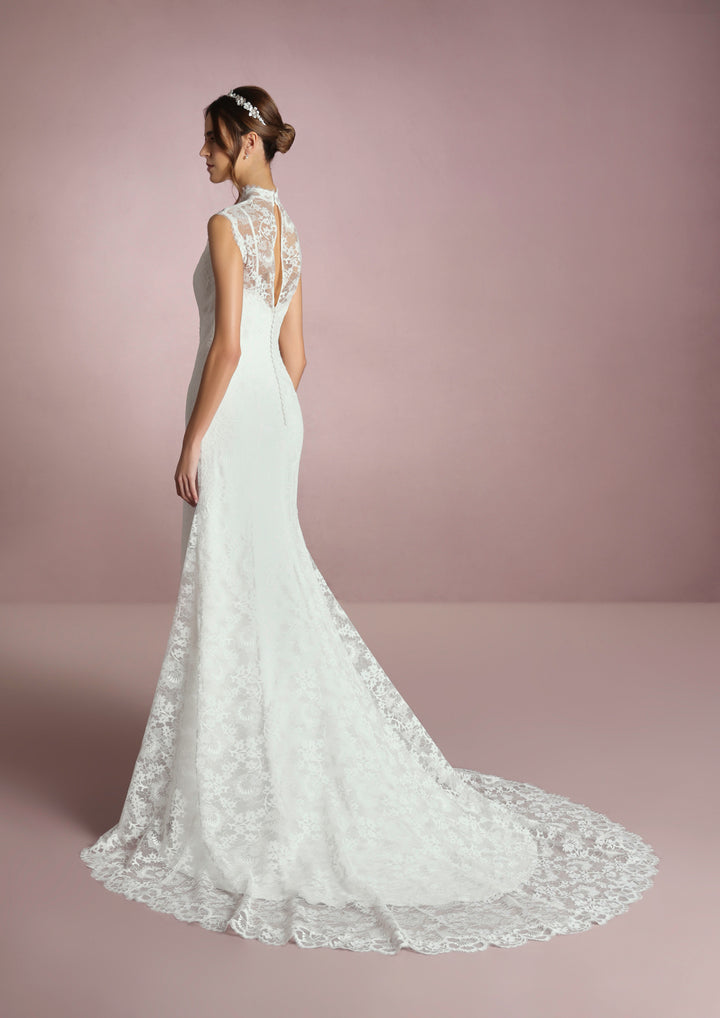 Wedding Gown Fit & Flare Pronovias RENAI