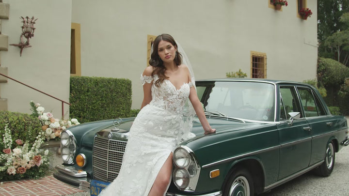 Wedding Gown A-line CASABLANCA AUGUSTINE 2541